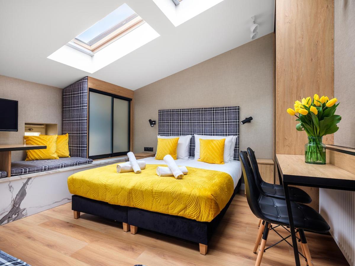 Tyzenhauz Apartments Comfort Kraków Zewnętrze zdjęcie